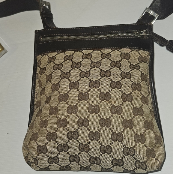 GUCCI GG Supreme Canvas Shoulder Bag Crossbody Sacoche Unisex – Authentic - Picture 4 of 16